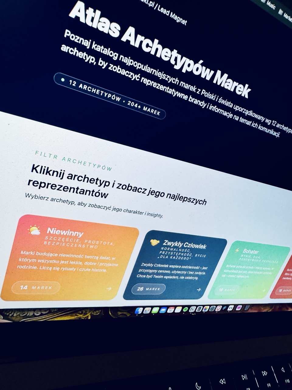 Podgląd Atlasu Archetypów Marek z filtrami archetypów